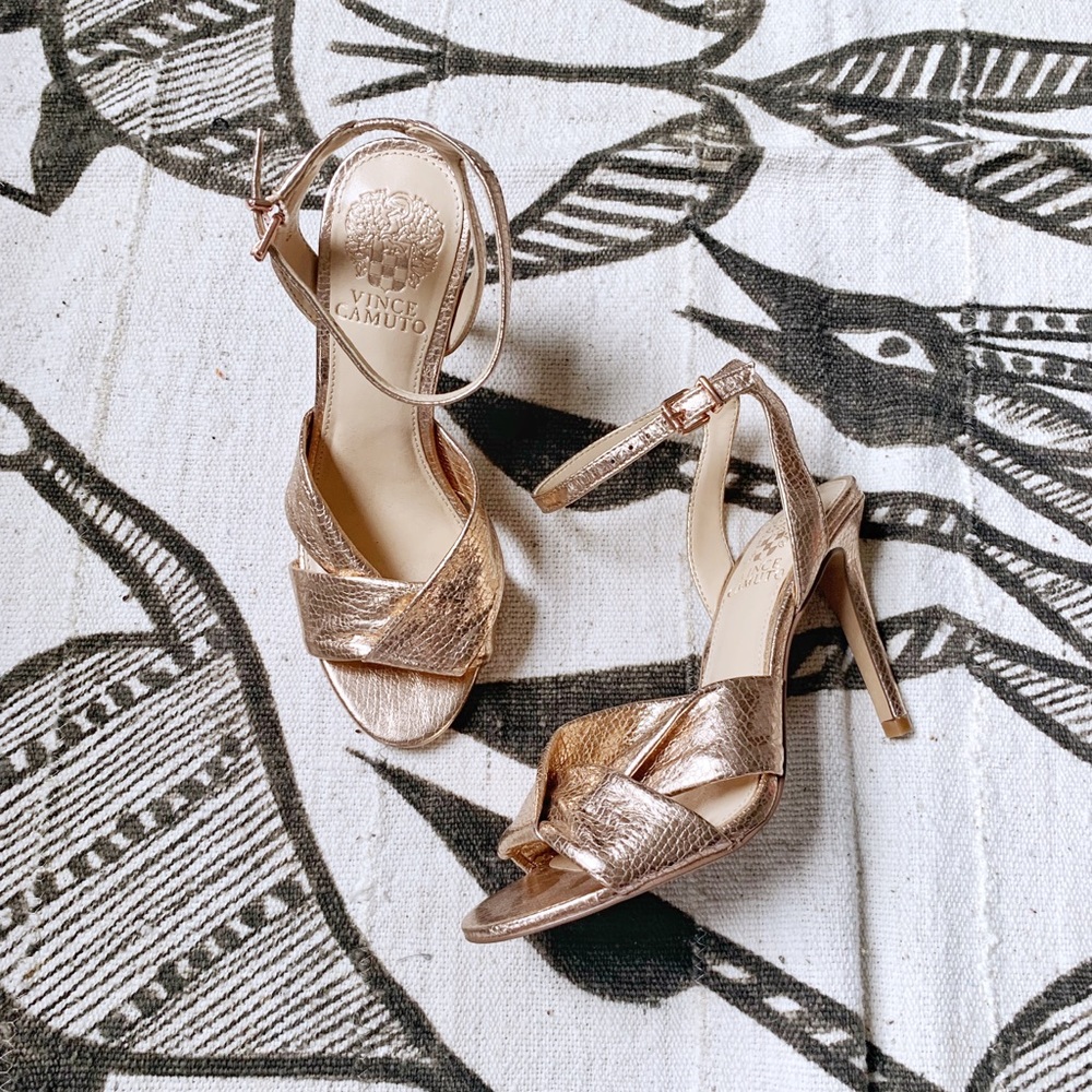 Vince Camuto - Rose Gold